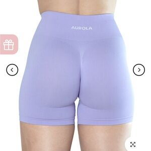 AUROLA, lilac M shorts